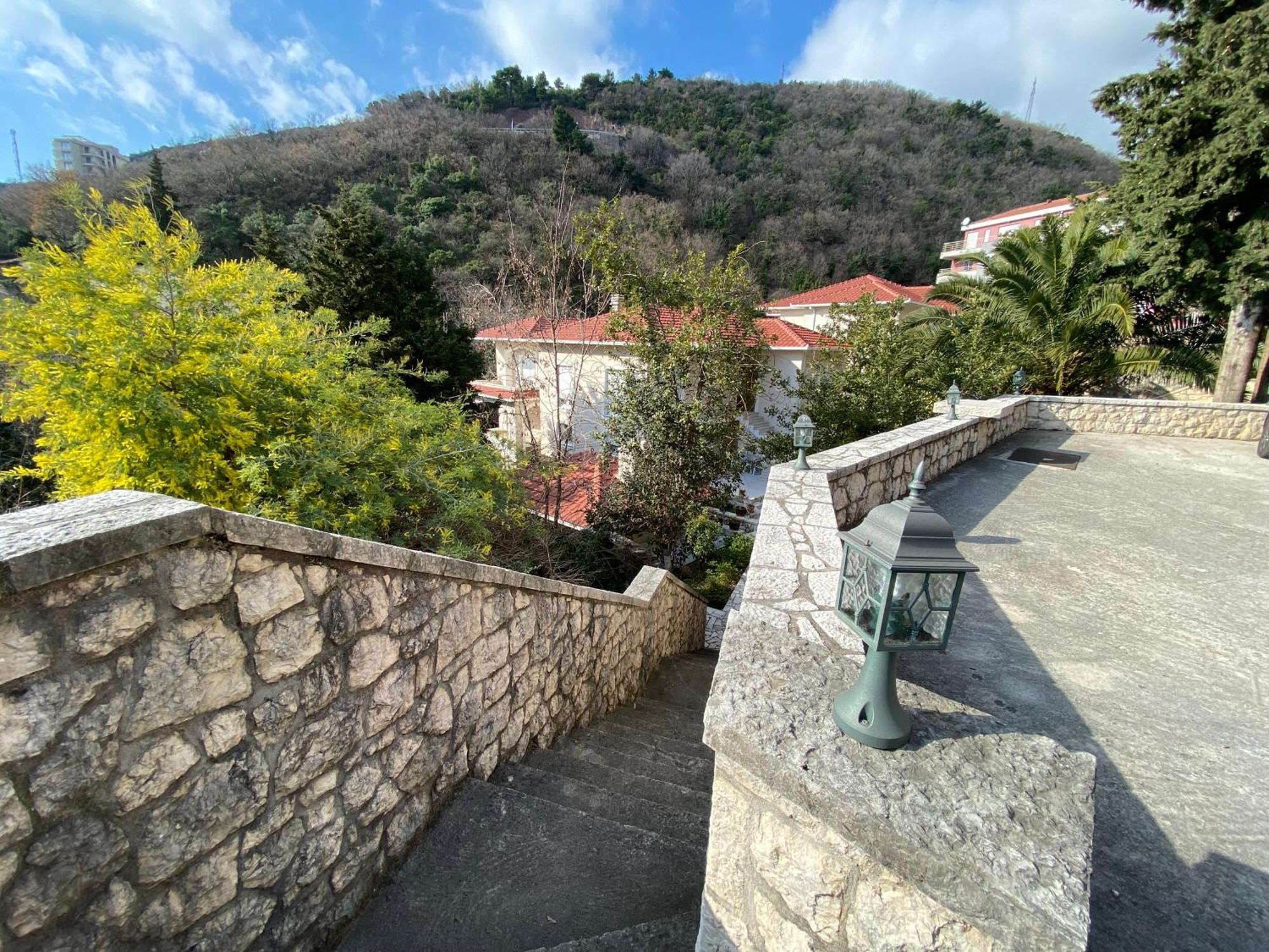 Stone Villa Budva Eksteriør billede